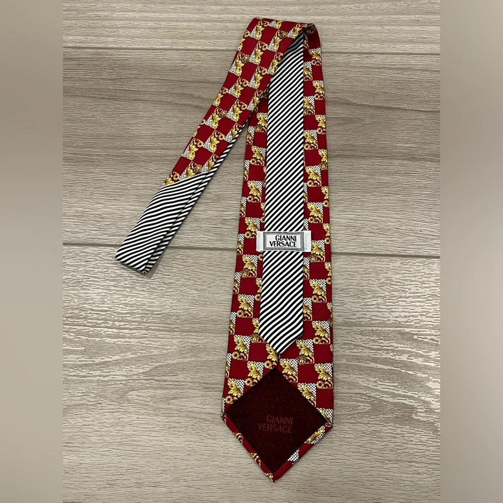Vintage Gianni Versace Silk Ties Gold Red Striped Made In Italy